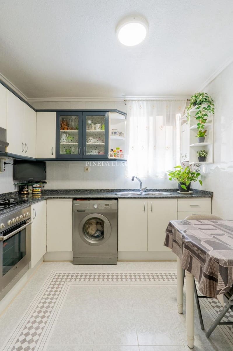 3 makuuhuone Asunto myytävänä paikassa Valencia kaupunki - 352 000 € (Ref: 9415918)