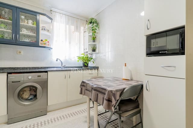 3 soveværelse Lejlighed til salg i Algiros, Valencia by - € 352.000 (Ref: 9415918)