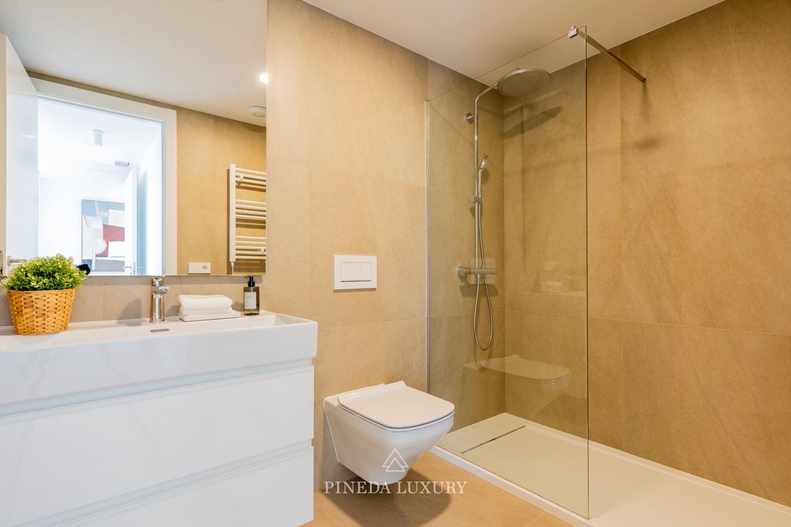 3 slaapkamer Flat te koop in Godella met zwembad garage - € 466.000 (Ref: 9436237)