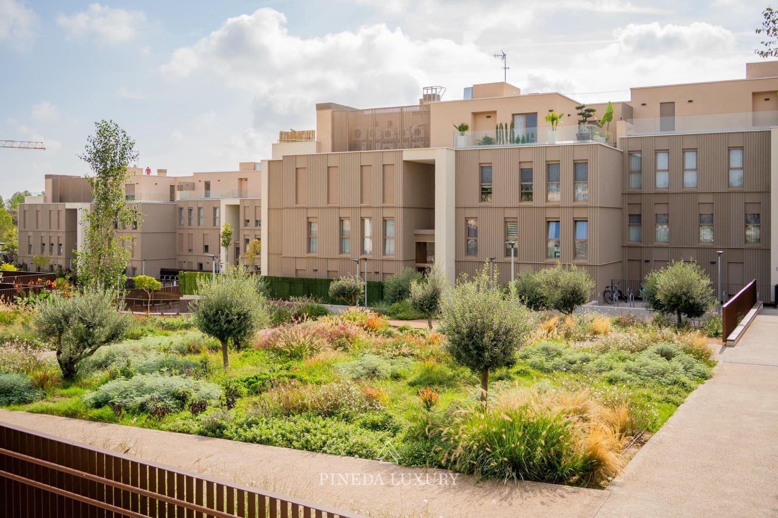 3 slaapkamer Flat te koop in Godella met zwembad garage - € 466.000 (Ref: 9436237)