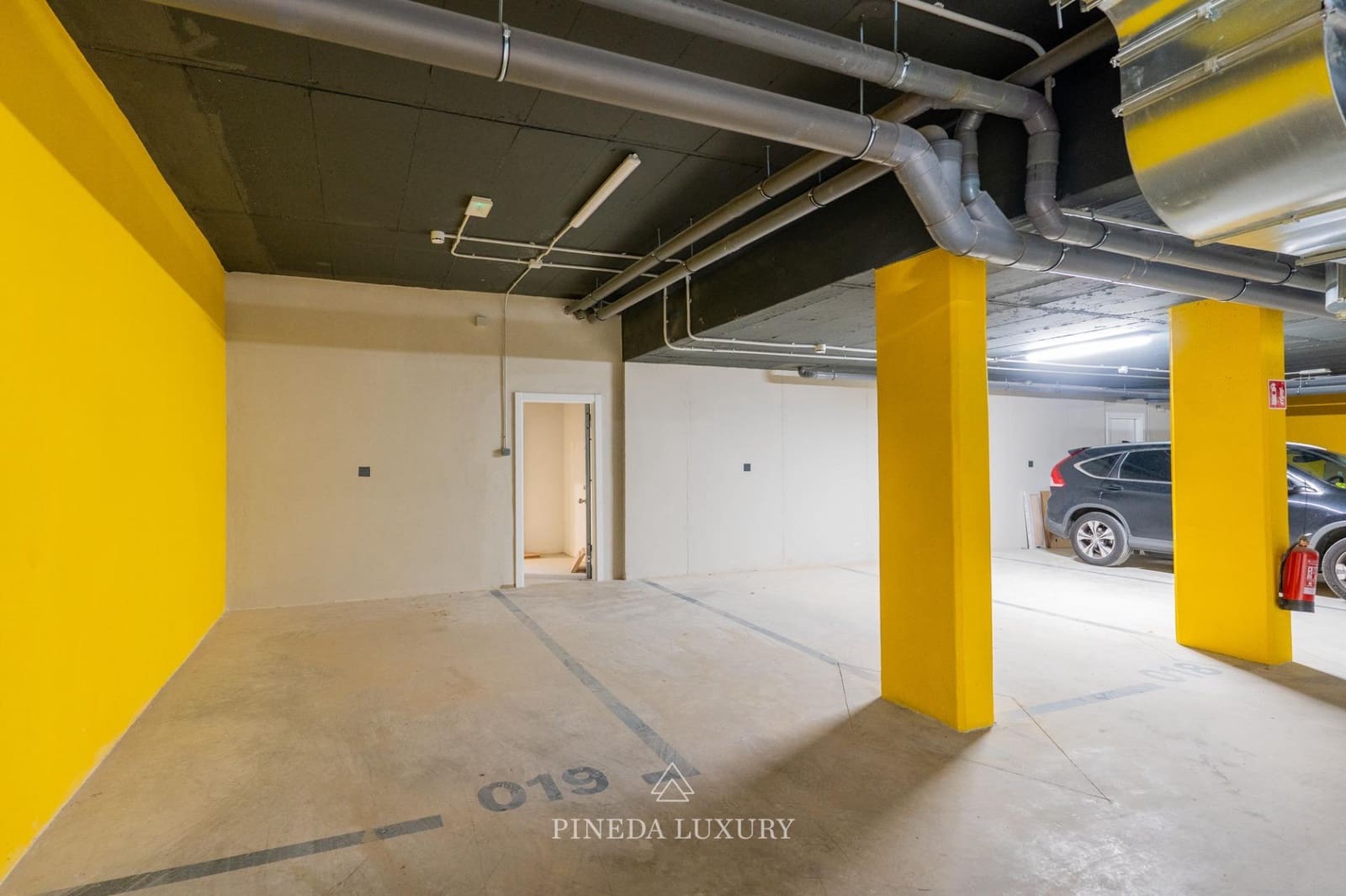 5 soveværelse Rækkehus til salg i Campolivar med swimmingpool garage - € 825.000 (Ref: 9440117)