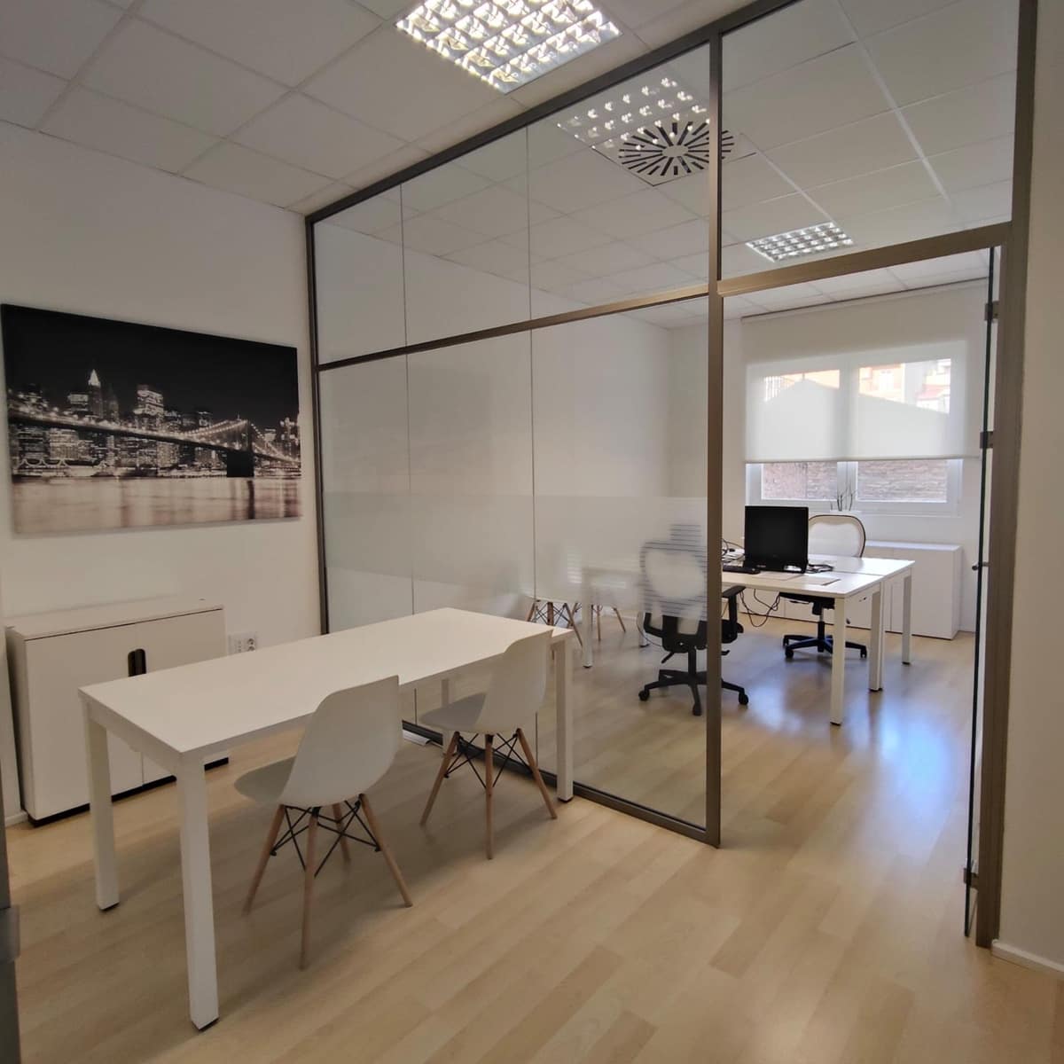 3 sovrum Kontor att hyra i Valencia stad - 1 300 € (Ref: 9504287)