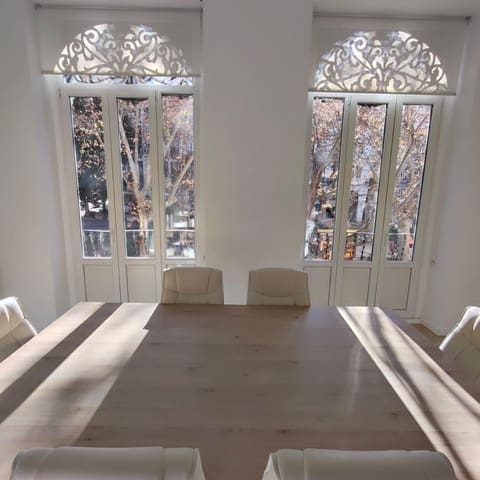 3 camera da letto Ufficio da affittare in Sant Francesc, Valencia città - 1.300 € (Rif: 9504287)