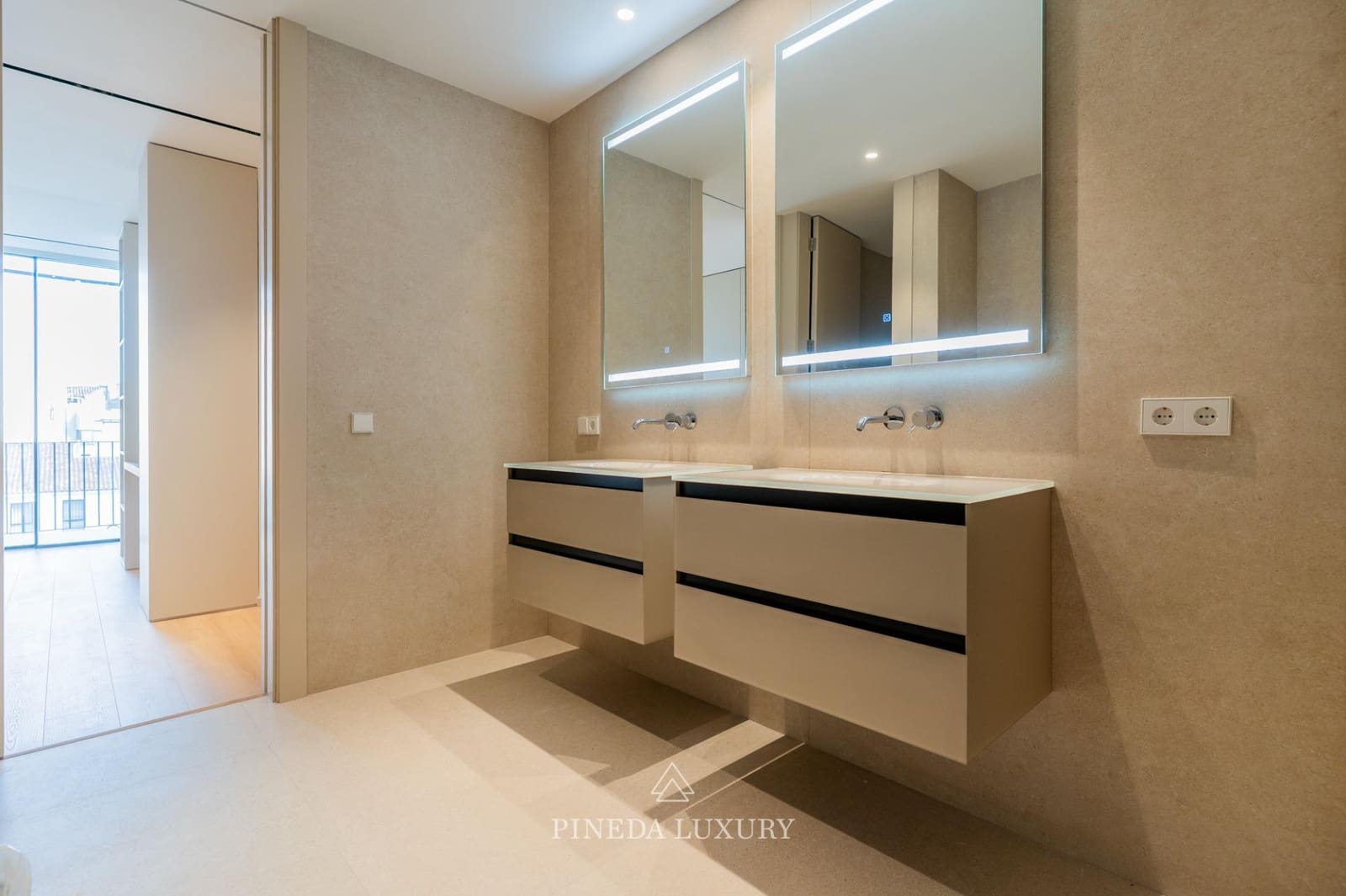 3 soverom Leilighet til salgs i Valencia by - € 1 350 000 (Ref: 9533719)