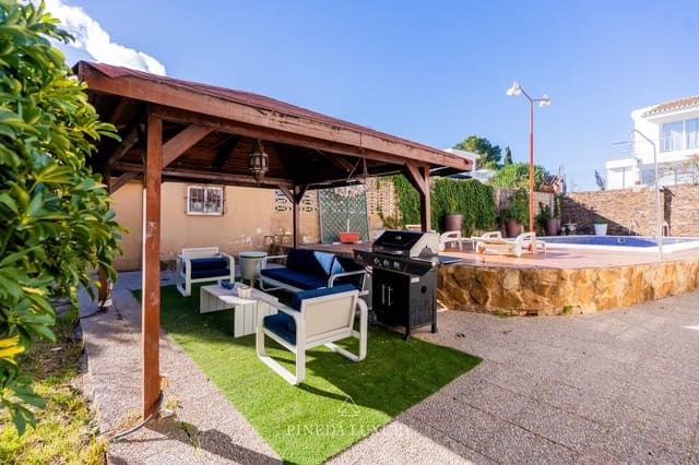 6 soveværelse Villa til salg i L'Eliana med garage - € 860.000 (Ref: 9599526)