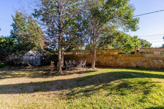 6 soveværelse Villa til salg i L'Eliana med garage - € 860.000 (Ref: 9599526)