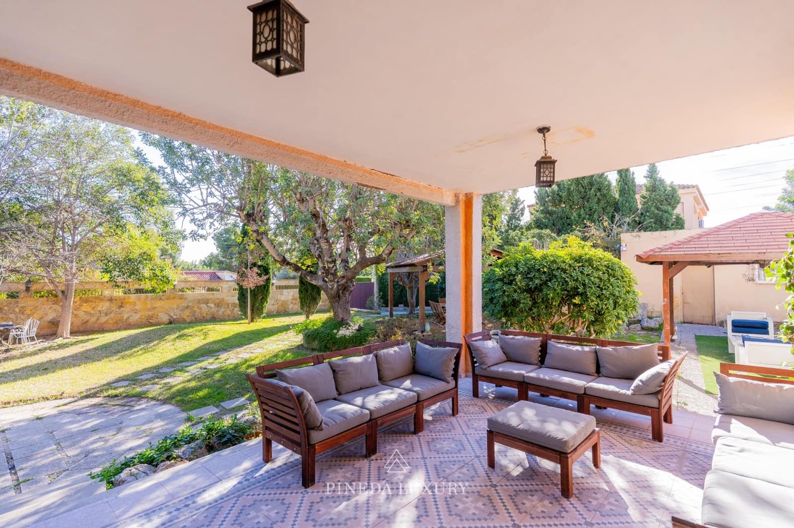 6 sypialnia Willa na sprzedaż w L'Eliana z garażem - 860 000 € (Ref: 9599526)