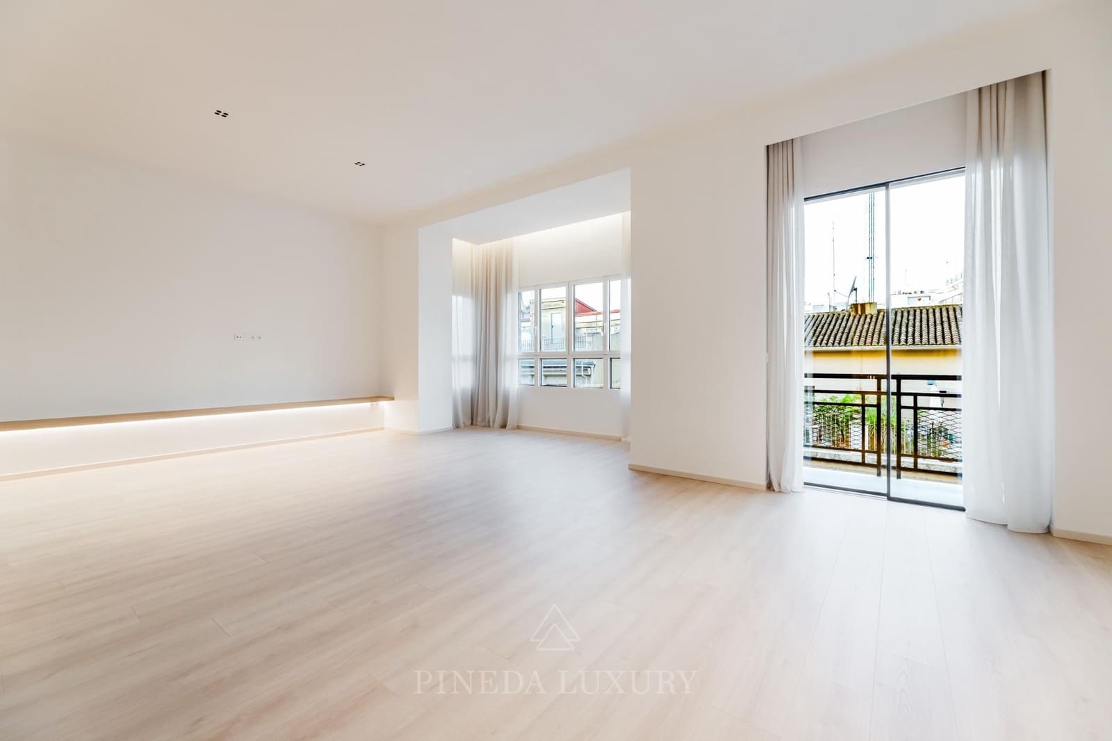 3 sypialnia Mieszkanie na sprzedaż w Miasto Walencja - 1 350 000 € (Ref: 9619222)