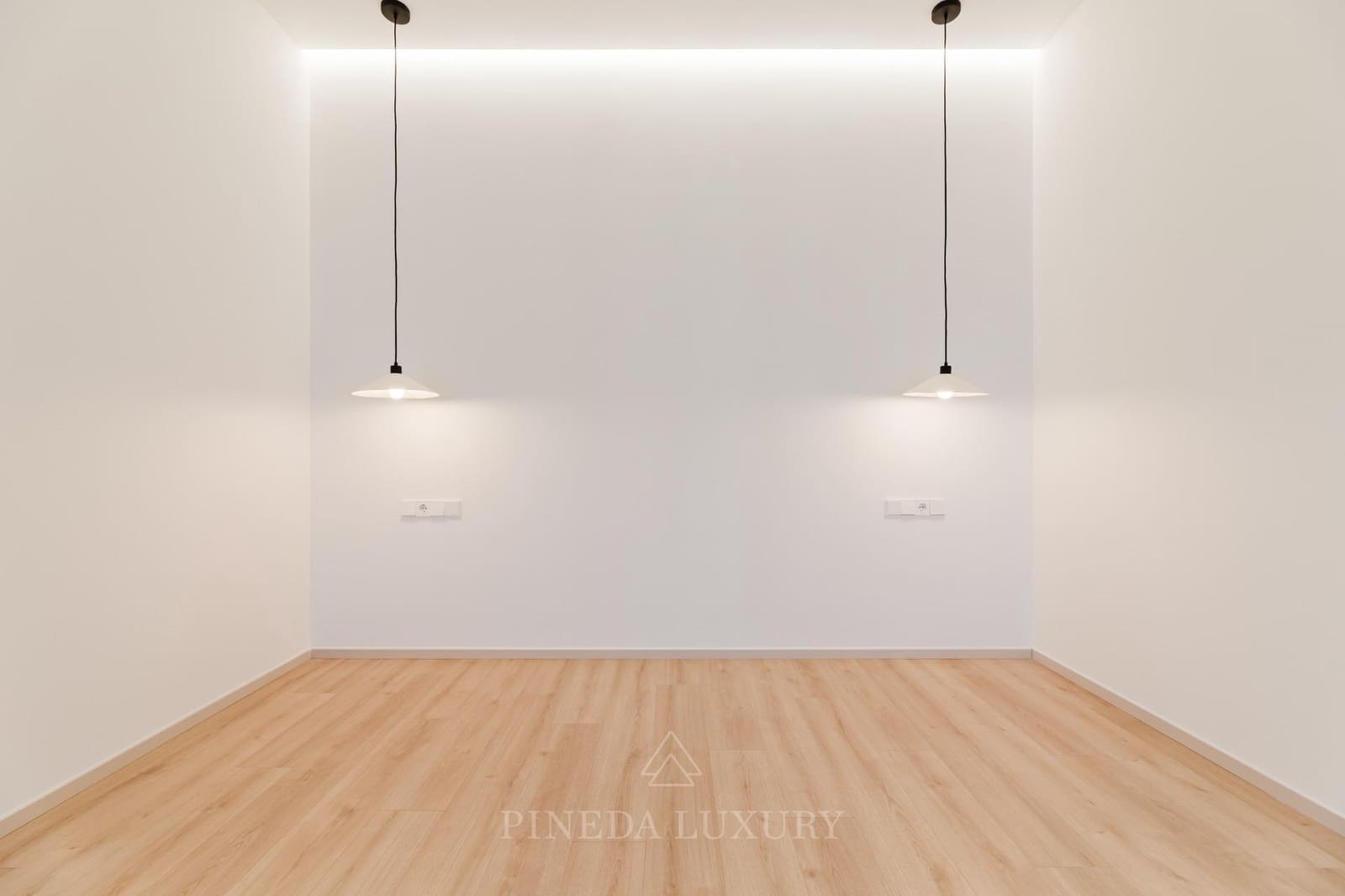 3 sypialnia Mieszkanie na sprzedaż w Miasto Walencja - 1 350 000 € (Ref: 9619222)