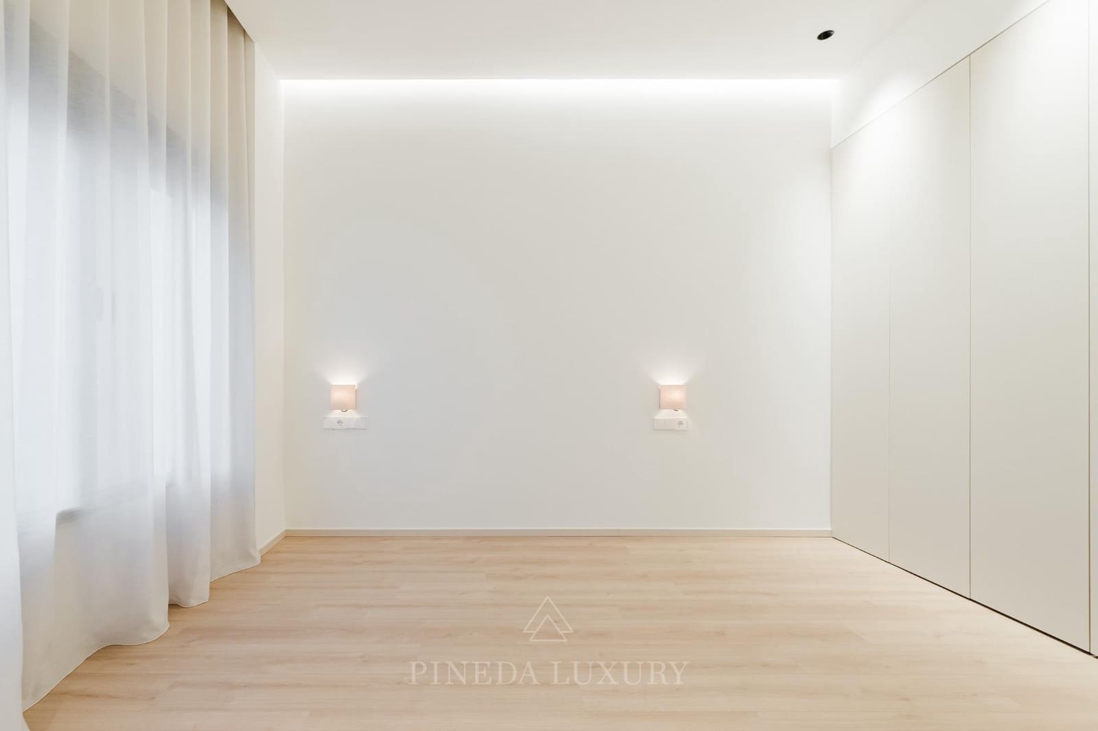 3 sypialnia Mieszkanie na sprzedaż w Miasto Walencja - 1 350 000 € (Ref: 9619222)