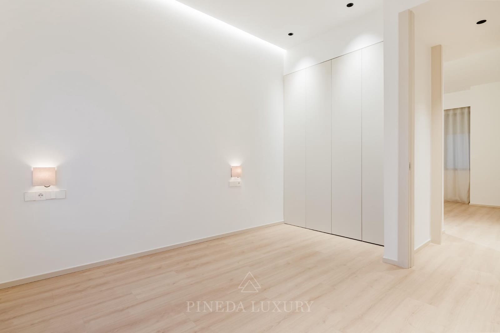 3 soveværelse Lejlighed til salg i Valencia by - € 1.350.000 (Ref: 9619222)