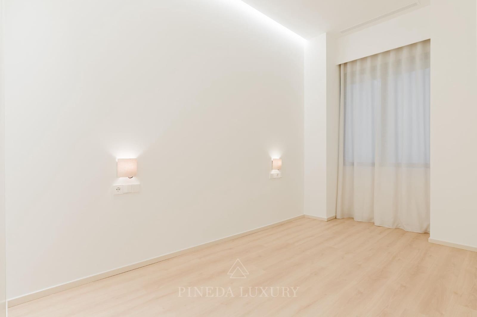 3 soveværelse Lejlighed til salg i Valencia by - € 1.350.000 (Ref: 9619222)