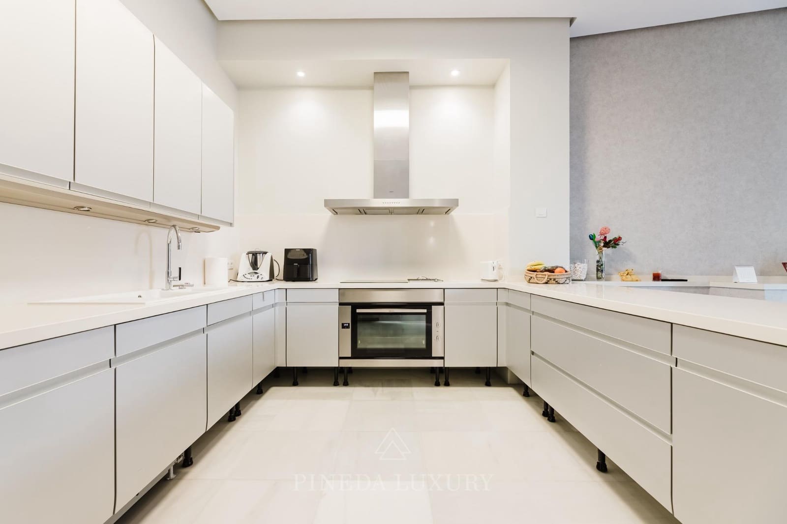 5 soveværelse Lejlighed til salg i Valencia by med garage - € 2.575.000 (Ref: 9625556)