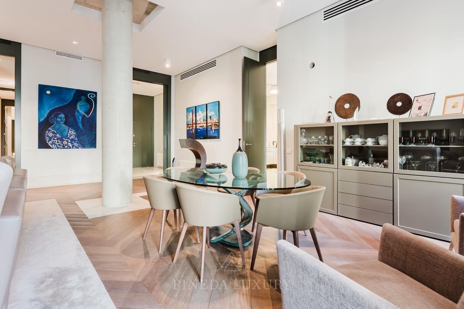 5 bedroom Flat for sale in Valencia city with garage - € 2,575,000 (Ref: 9625556)