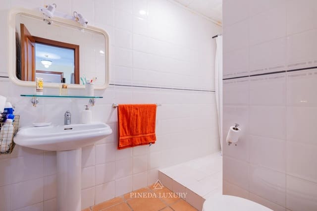 4 Zimmer Villa zu verkaufen in Puçol mit Pool Garage - 550.000 € (Ref: 9732115)