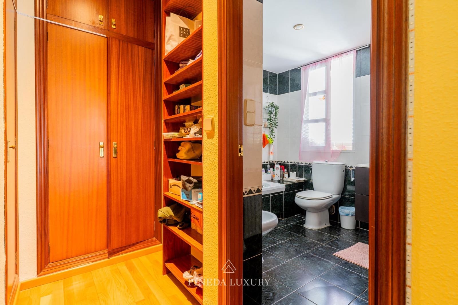 4 soveværelse Villa til salg i Pucol med swimmingpool garage - € 550.000 (Ref: 9732115)