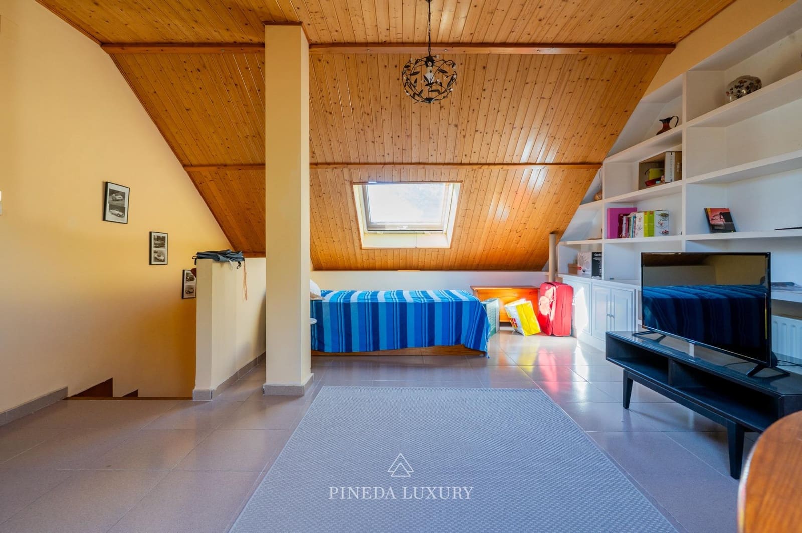 4 soveværelse Villa til salg i Pucol med swimmingpool garage - € 550.000 (Ref: 9732115)