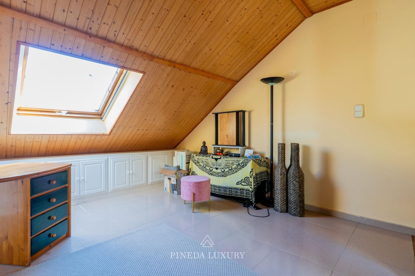 4 soveværelse Villa til salg i Pucol med swimmingpool garage - € 550.000 (Ref: 9732115)