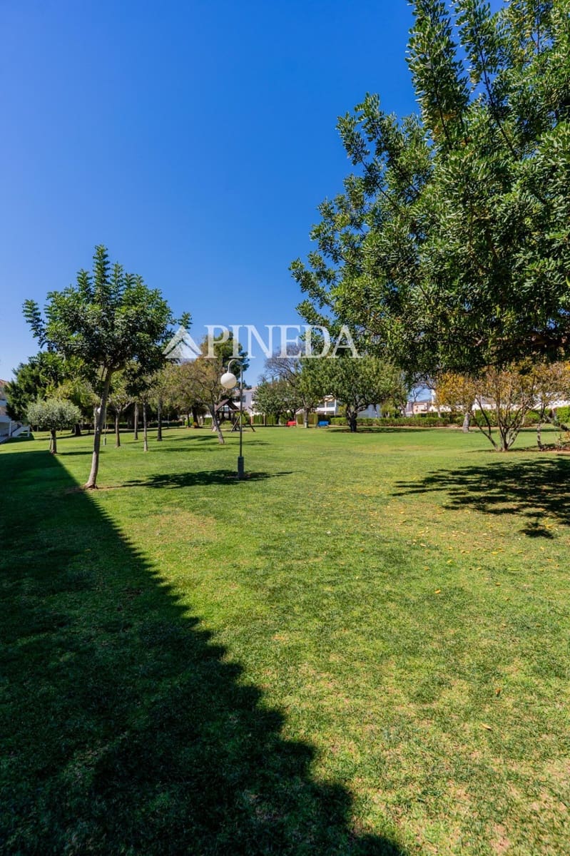 2 camera da letto Appartamento in vendita in Pucol con piscina garage - 300.000 € (Rif: 9791047)