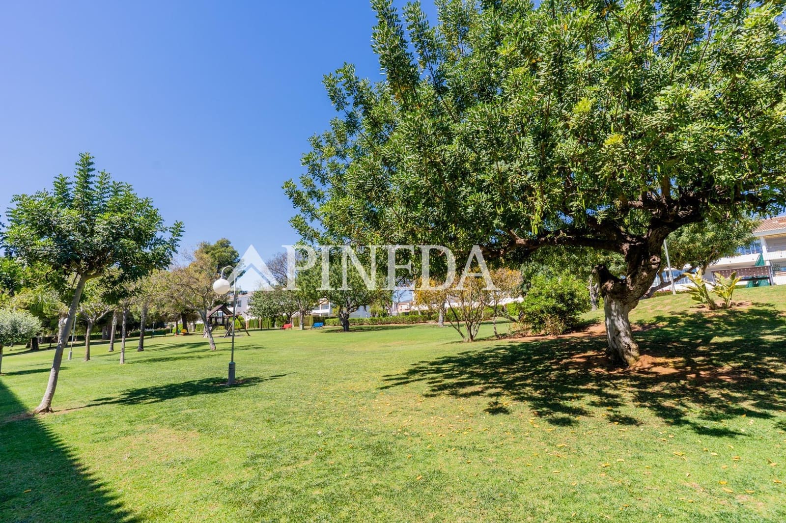 2 camera da letto Appartamento in vendita in Pucol con piscina garage - 300.000 € (Rif: 9791047)