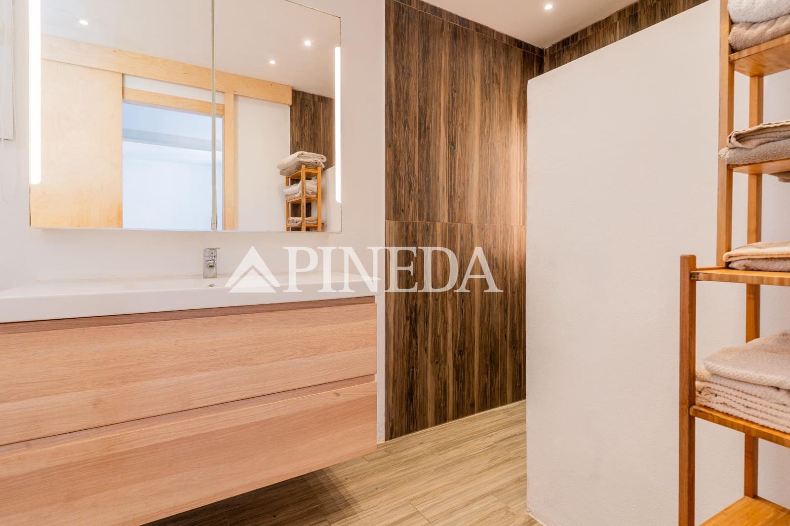 4 bedroom Villa for sale in Pucol with pool - € 849,000 (Ref: 9799244)