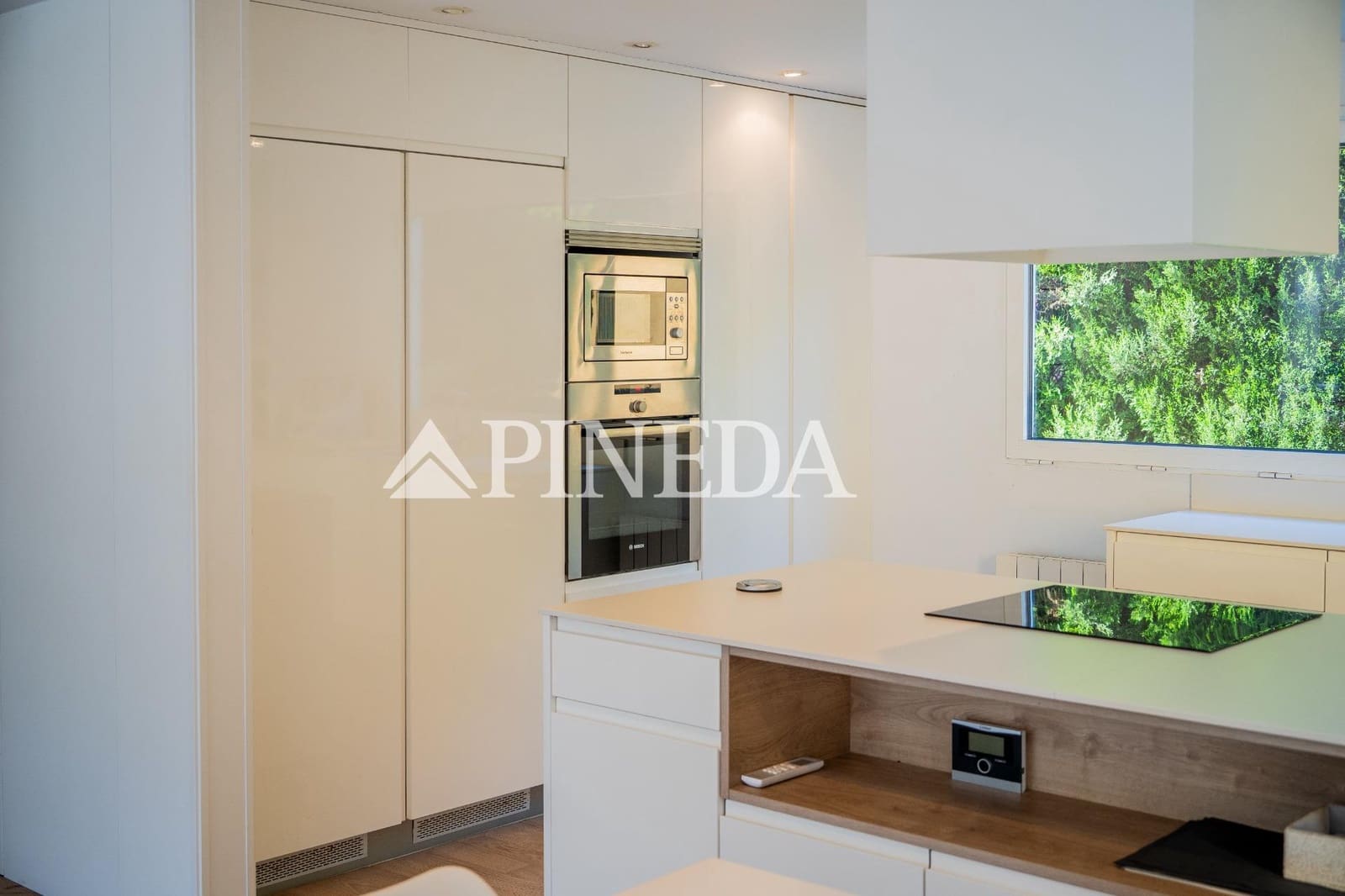 4 bedroom Villa for sale in Pucol with pool - € 849,000 (Ref: 9799244)