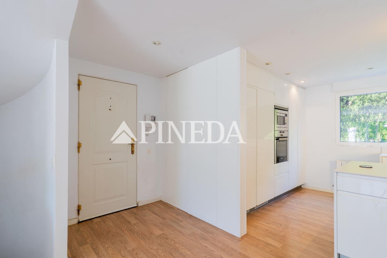 4 bedroom Villa for sale in Pucol with pool - € 849,000 (Ref: 9799244)