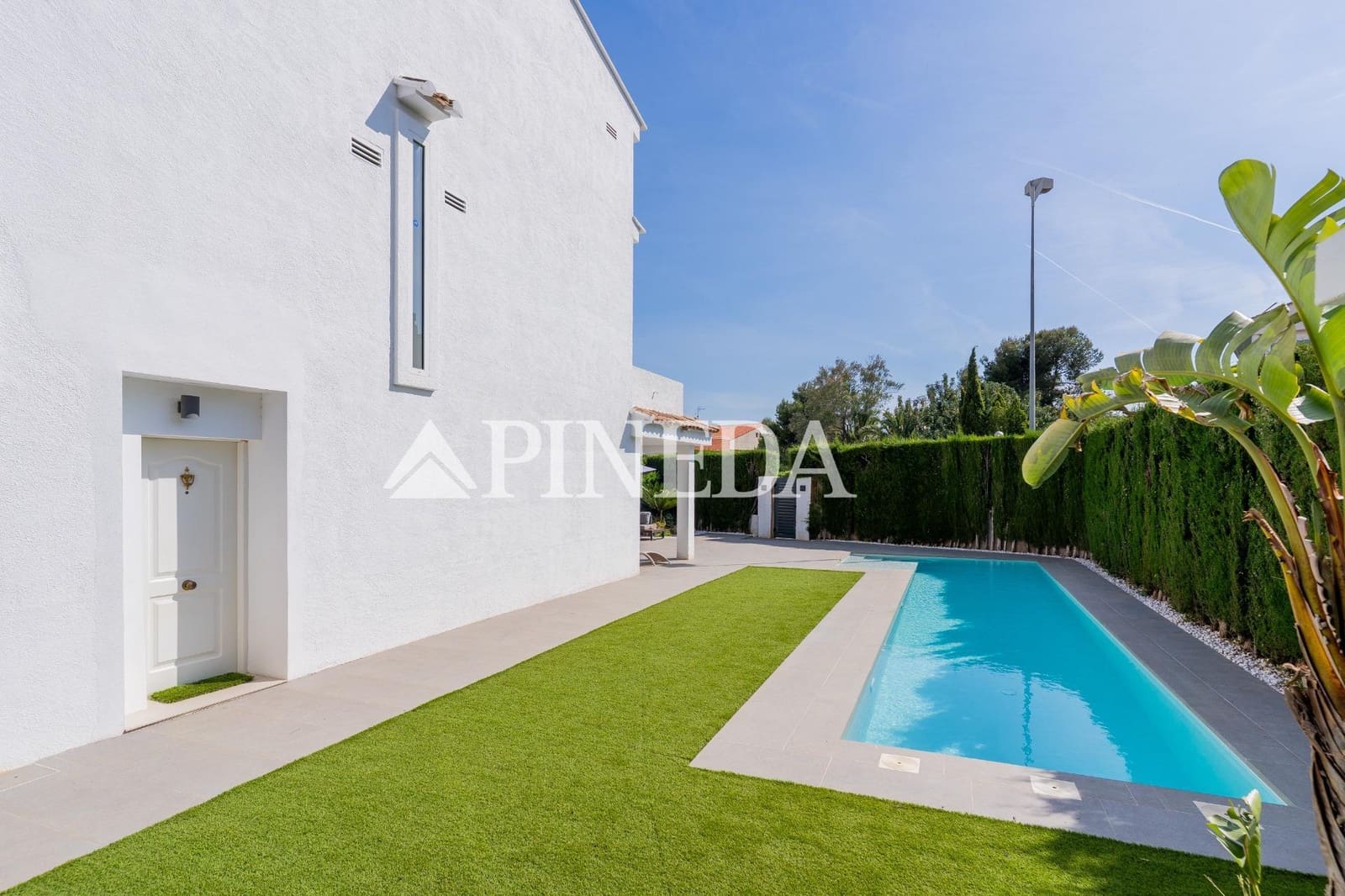 4 bedroom Villa for sale in Pucol with pool - € 849,000 (Ref: 9799244)