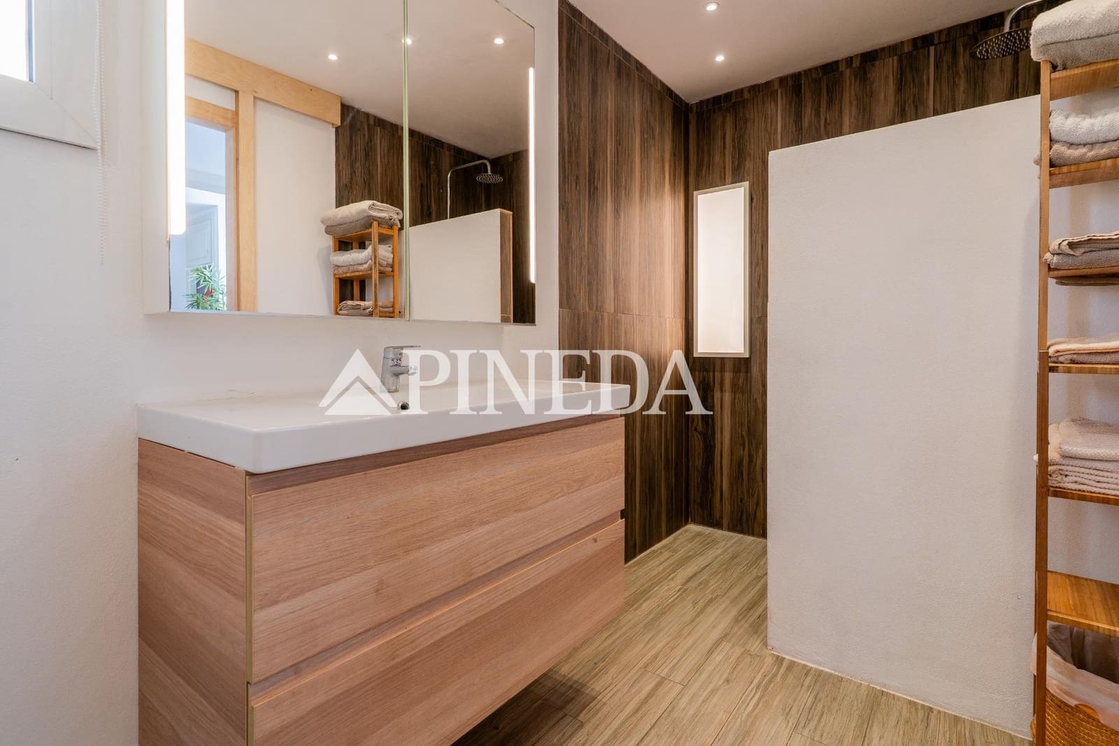 4 bedroom Villa for sale in Pucol with pool - € 849,000 (Ref: 9799244)