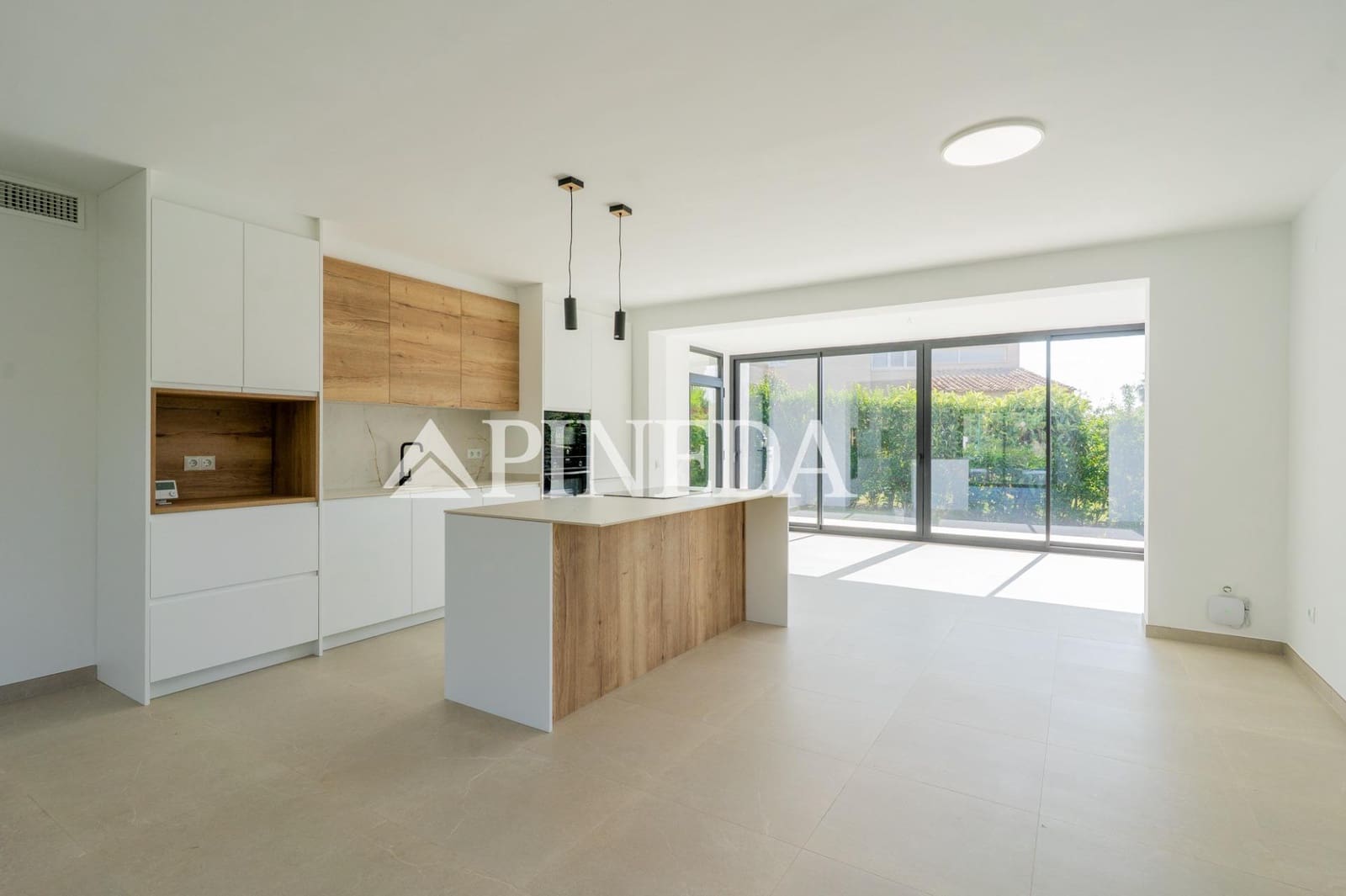 5 Zimmer Villa zu verkaufen in Pucol mit Pool - 1.250.000 € (Ref: 9829088)
