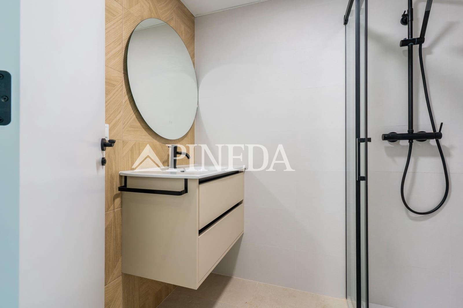 5 Zimmer Villa zu verkaufen in Pucol mit Pool - 1.250.000 € (Ref: 9829088)