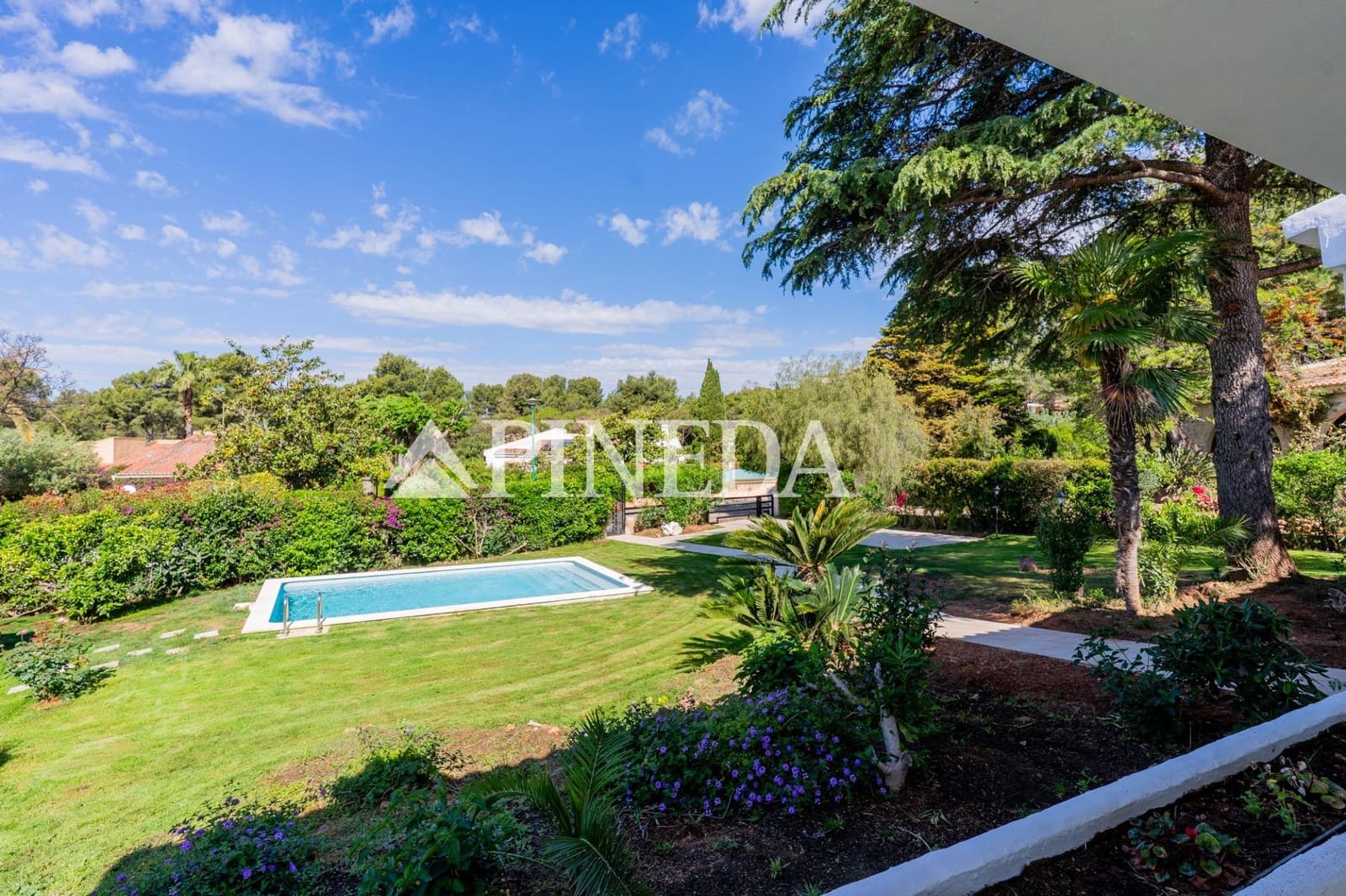 5 Zimmer Villa zu verkaufen in Pucol mit Pool - 1.250.000 € (Ref: 9829088)