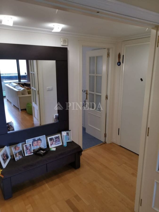 3 camera da letto Appartamento da affittare in Valencia citta con piscina garage - 2.000 € (Rif: 9855448)