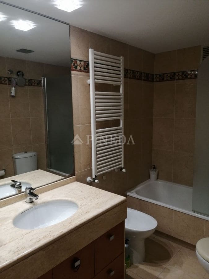 3 camera da letto Appartamento da affittare in Valencia citta con piscina garage - 2.000 € (Rif: 9855448)