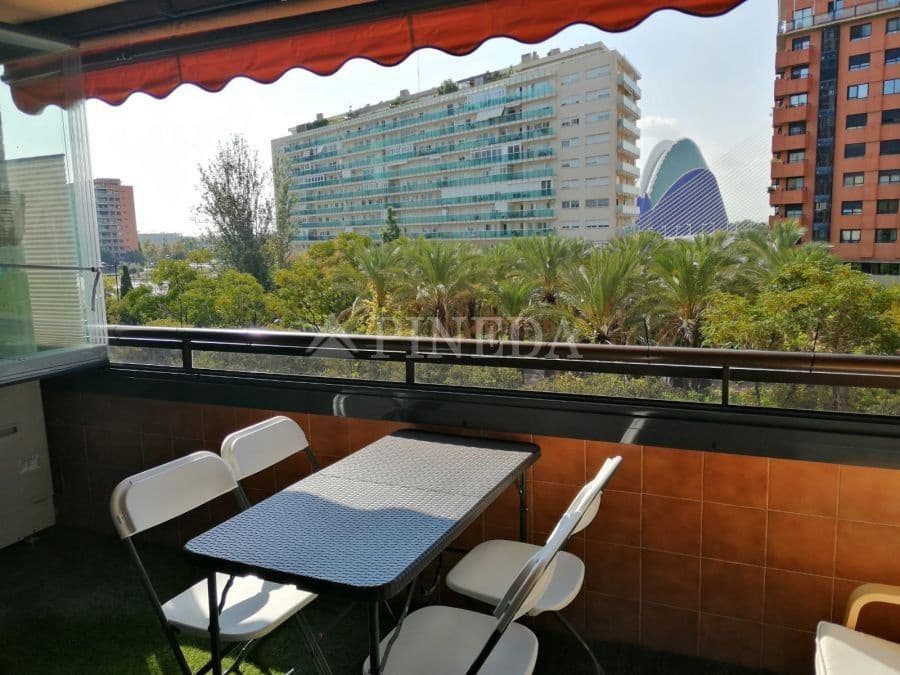 3 camera da letto Appartamento da affittare in Valencia citta con piscina garage - 2.000 € (Rif: 9855448)