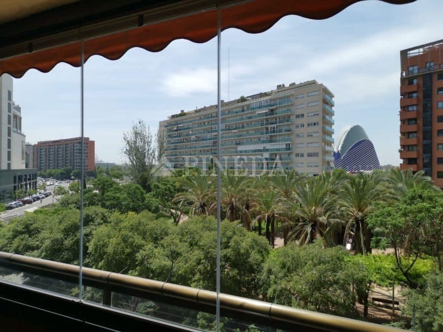3 camera da letto Appartamento da affittare in Valencia citta con piscina garage - 2.000 € (Rif: 9855448)