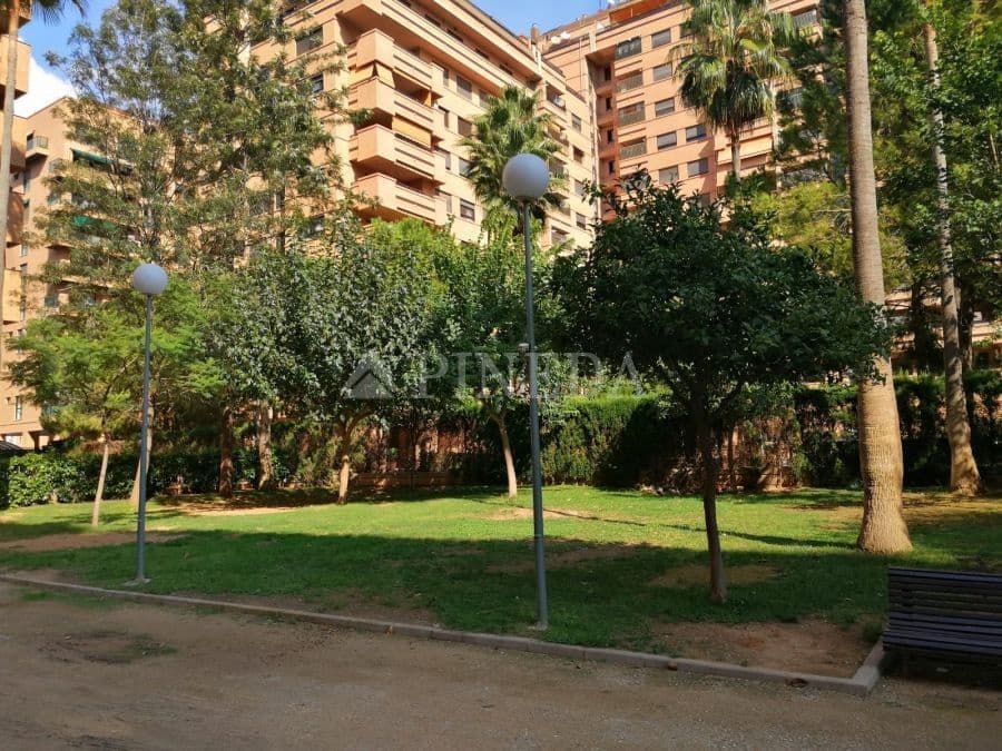3 camera da letto Appartamento da affittare in Valencia citta con piscina garage - 2.000 € (Rif: 9855448)