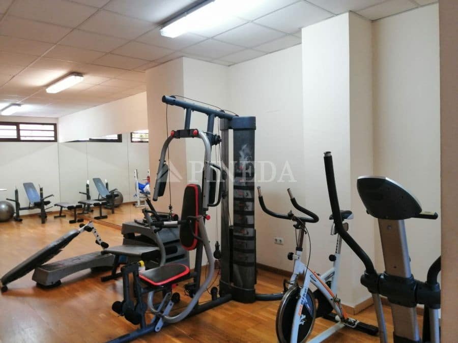 3 camera da letto Appartamento da affittare in Valencia citta con piscina garage - 2.000 € (Rif: 9855448)