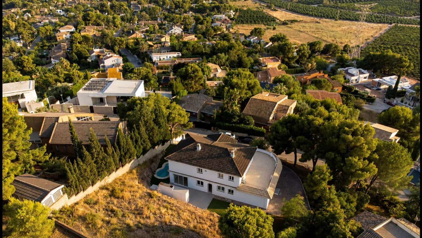 6 soverom Villa til salgs i Pucol med svømmebasseng garasje - € 1 350 000 (Ref: 9876421)