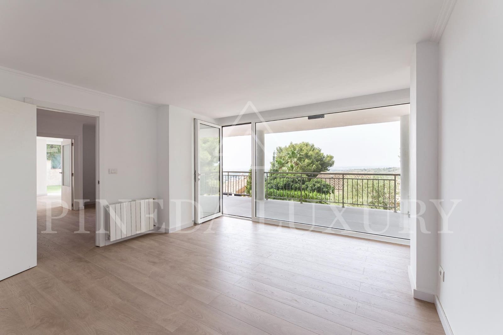 6 soverom Villa til salgs i Pucol med svømmebasseng garasje - € 1 350 000 (Ref: 9876421)