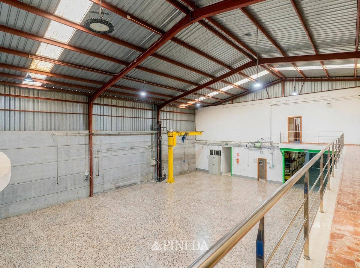 9 bedroom Business for sale in Puig - € 700,000 (Ref: 9892370)
