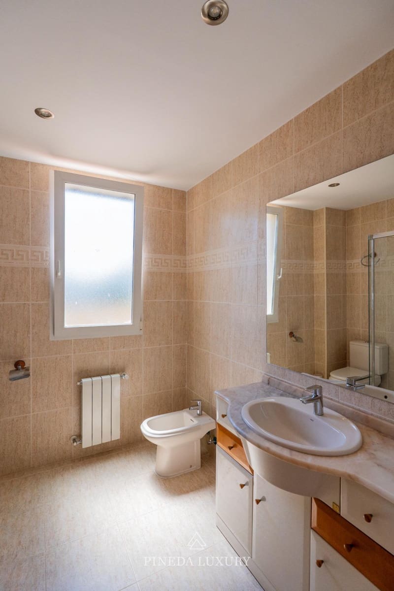 4 Zimmer Villa zu vermieten in Pucol mit Pool Garage - 3.000 € (Ref: 9942525)