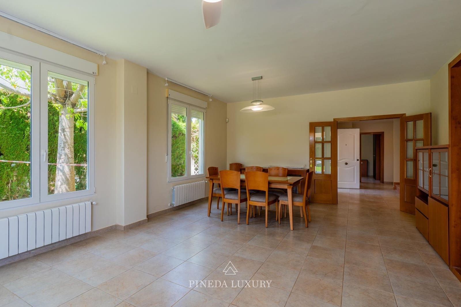 4 Zimmer Villa zu vermieten in Pucol mit Pool Garage - 3.000 € (Ref: 9942525)