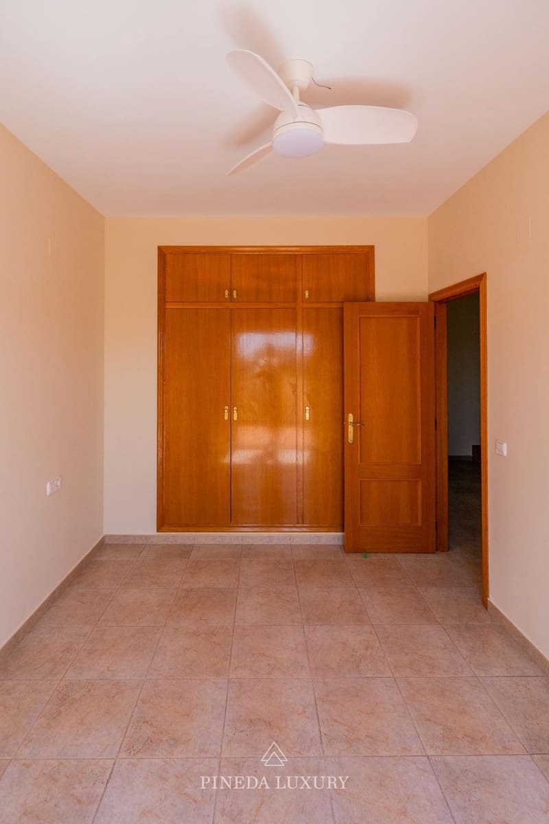 4 Zimmer Villa zu vermieten in Pucol mit Pool Garage - 3.000 € (Ref: 9942525)