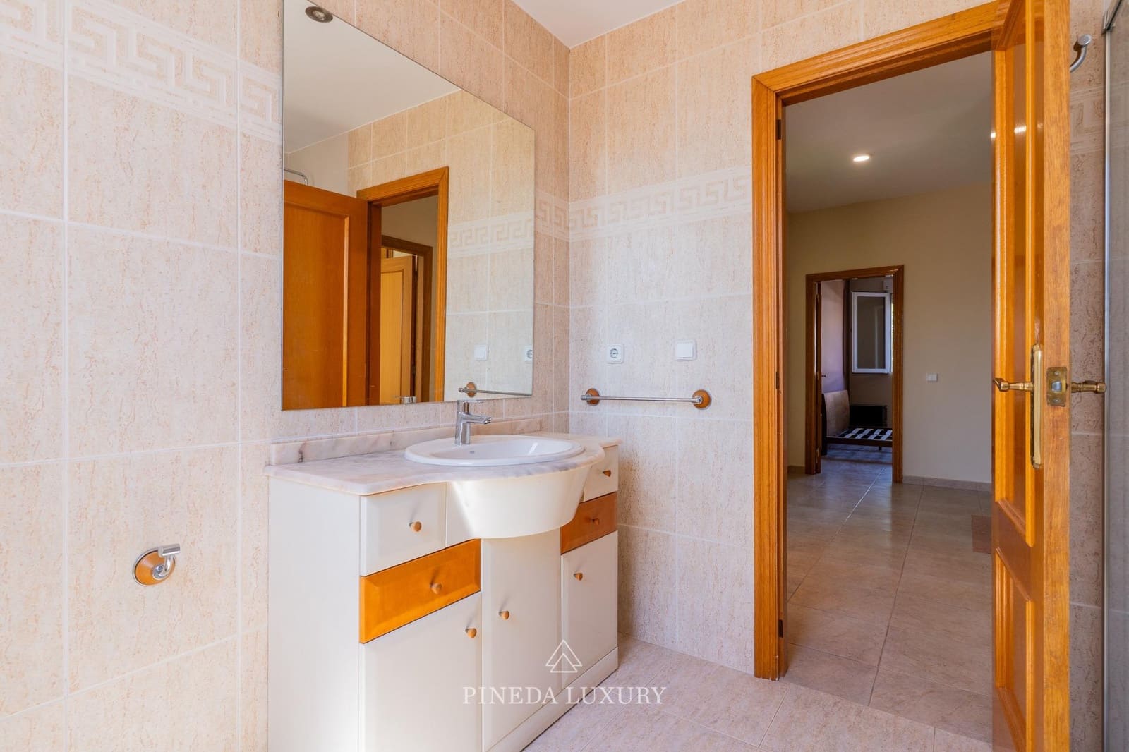 4 Zimmer Villa zu vermieten in Pucol mit Pool Garage - 3.000 € (Ref: 9942525)