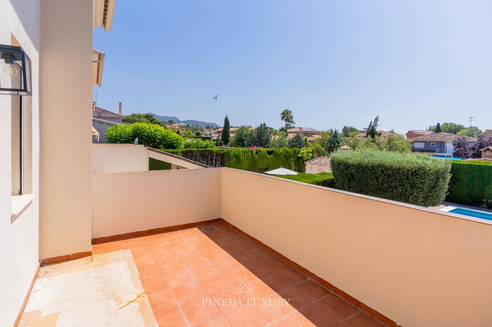 4 Zimmer Villa zu vermieten in Pucol mit Pool Garage - 3.000 € (Ref: 9942525)