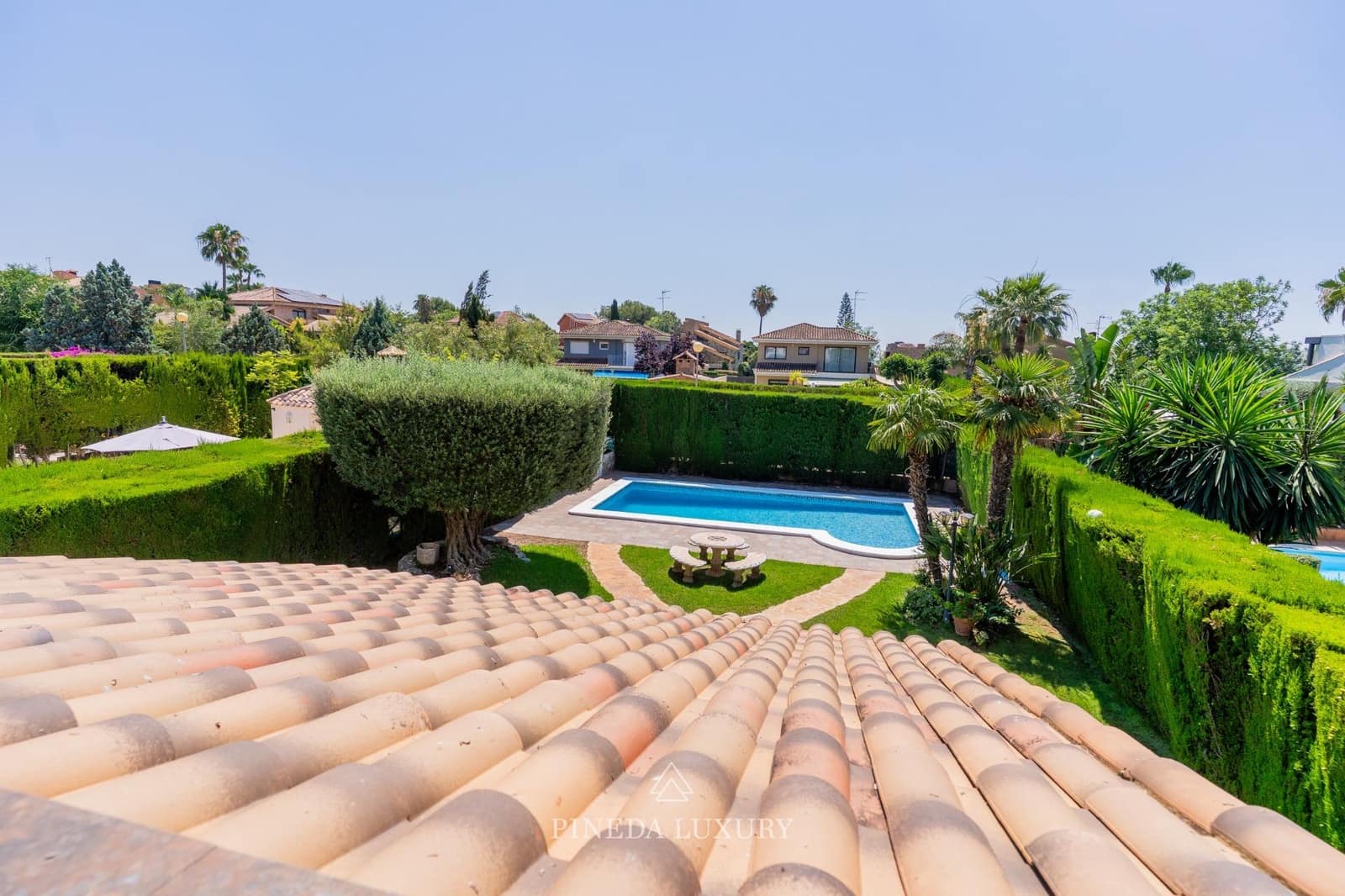 4 Zimmer Villa zu vermieten in Pucol mit Pool Garage - 3.000 € (Ref: 9942525)