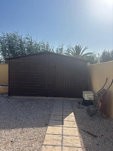 Chalet de 4 habitaciones en Catral en venta con piscina garaje - 369.000 € (Ref: 10078532)