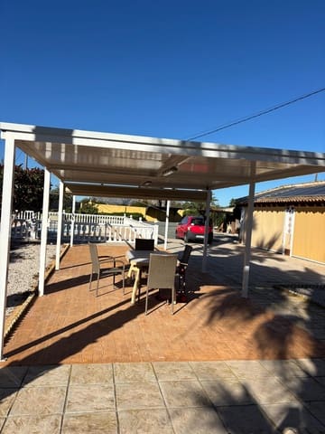 Chalet de 4 habitaciones en Catral en venta con piscina garaje - 369.000 € (Ref: 10078532)