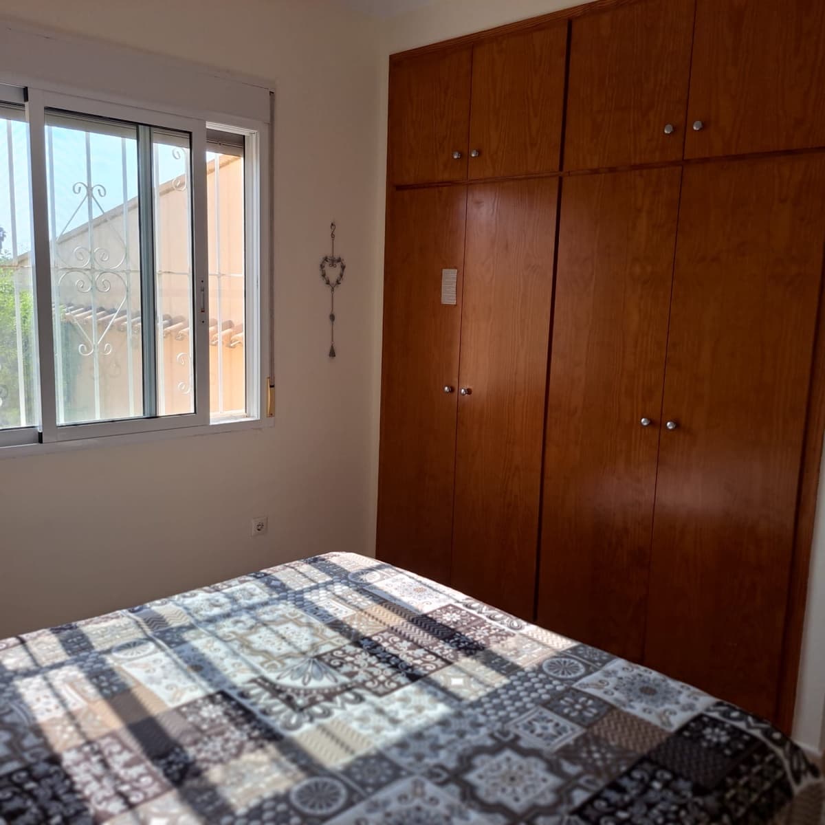 Chalet de 3 habitaciones en Catral en venta con piscina garaje - 390.000 € (Ref: 10078533)